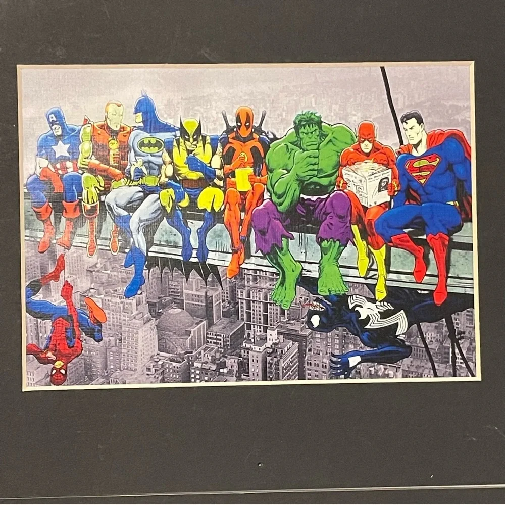 DC Super Heroes Collection Hardcover + 4 Superhero Art‎ Prints (DC/Marvel)